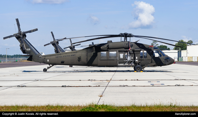 Photo of 95-26608 - USA - United States Army Sikorsky UH-60L Blackhawk at BKV on AeroXplorer Aviation Database