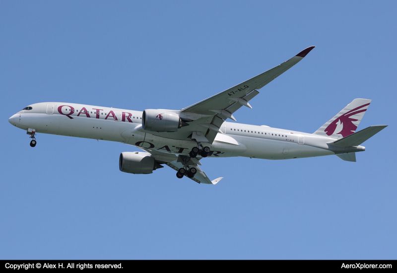 Photo of A7-ALQ - Qatar Airways Airbus A350-900 at BOS on AeroXplorer Aviation Database