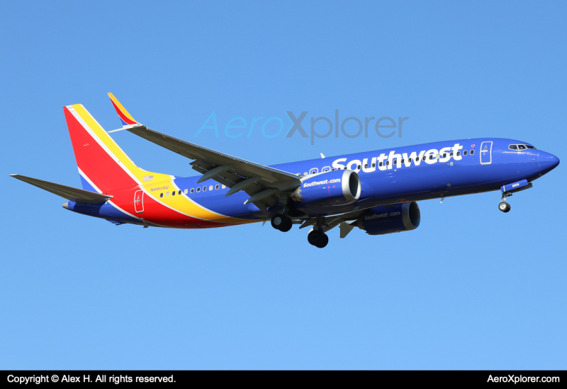 Photo of N8808Q - Southwest Airlines Boeing 737 MAX 8 at MHT on AeroXplorer Aviation Database