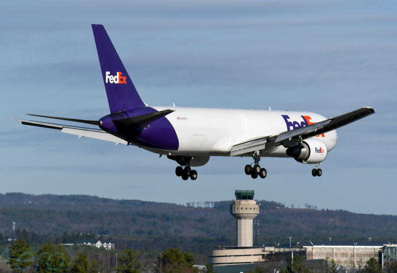 Photo of N118FE - FedEx Boeing 767-300ER at MHT on AeroXplorer Aviation Database