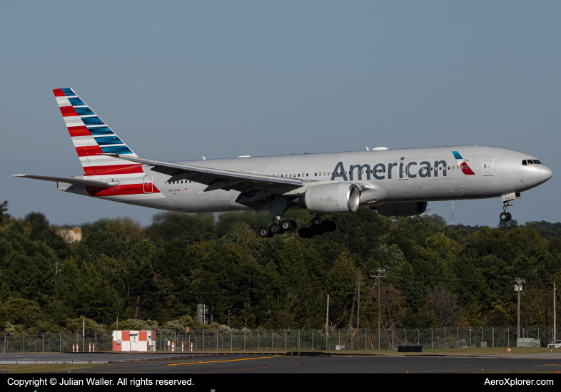 Photo of N793AN - American Airlines Boeing 777-200 at CLT on AeroXplorer Aviation Database