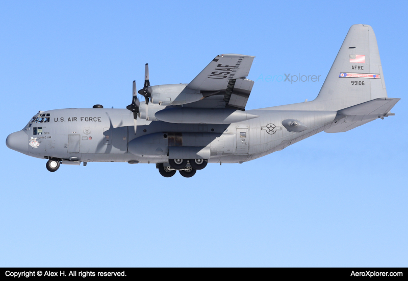 Photo of 89-9106 - USAF - United States Air Force Lockheed C-130H Hercules at PSM on AeroXplorer Aviation Database