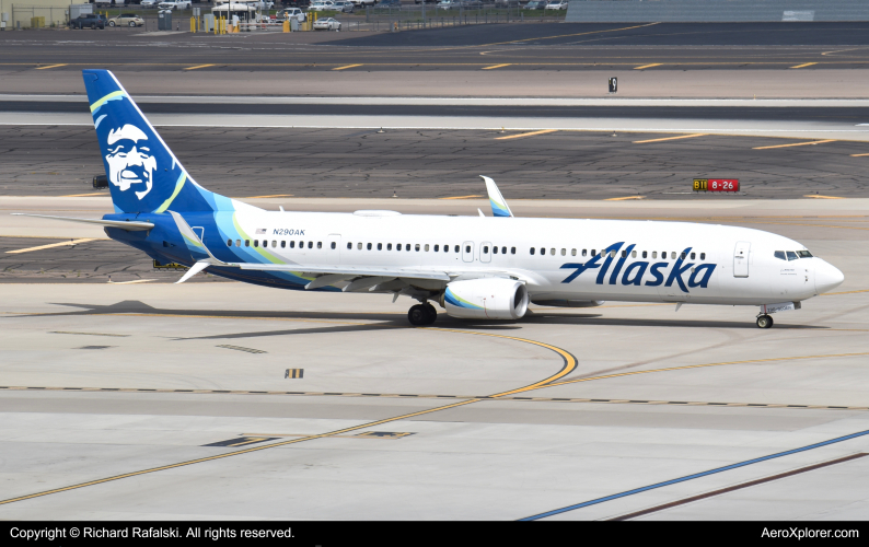 Photo of N290AK - Alaska Airlines Boeing 737-900ER at PHX on AeroXplorer Aviation Database