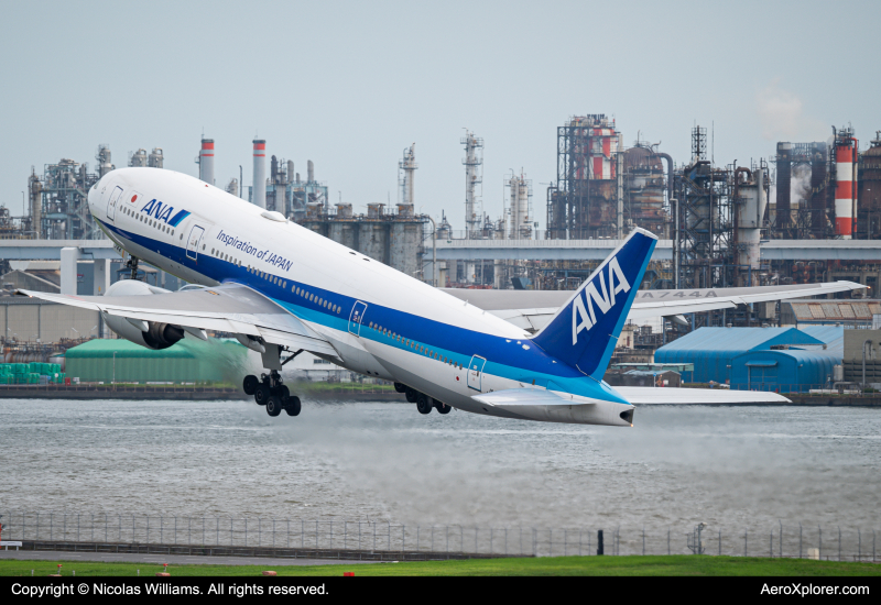 Photo of JA744A - All Nippon Airways Boeing 777-200ER at HND on AeroXplorer Aviation Database