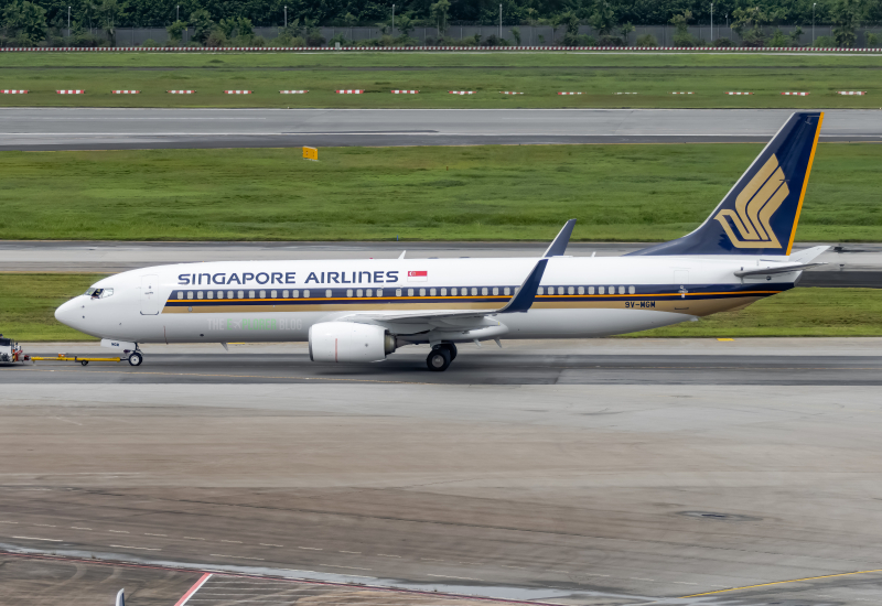 Photo of 9V-MGM - Singapore Airlines Boeing 737-800 at SIN on AeroXplorer Aviation Database