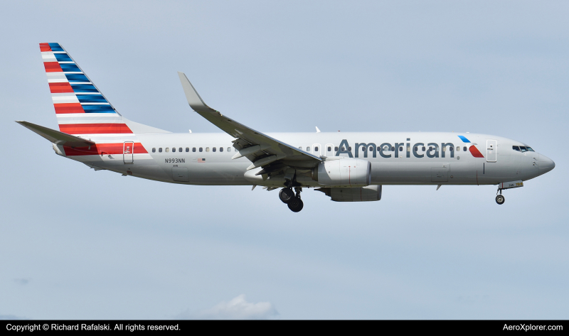 Photo of N993NN - American Airlines Boeing 737-800 at MIA on AeroXplorer Aviation Database
