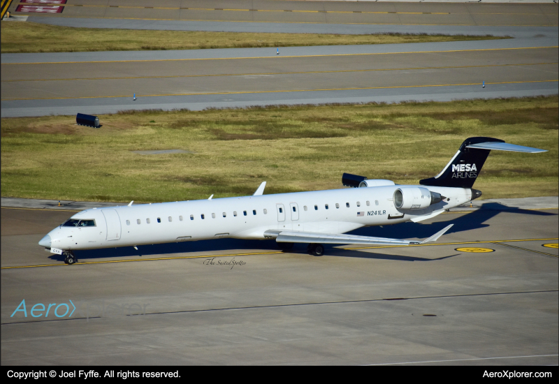 Photo of N241LR - Mesa Airlines Mitsubishi CRJ-900 at DFW on AeroXplorer Aviation Database