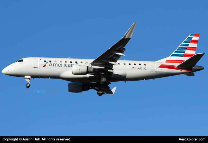 Photo of N421YX - American Eagle Embraer E175 at PIT on AeroXplorer Aviation Database
