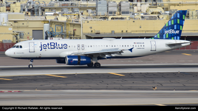 Photo of N592JB - JetBlue Airways Airbus A320 at PHX on AeroXplorer Aviation Database