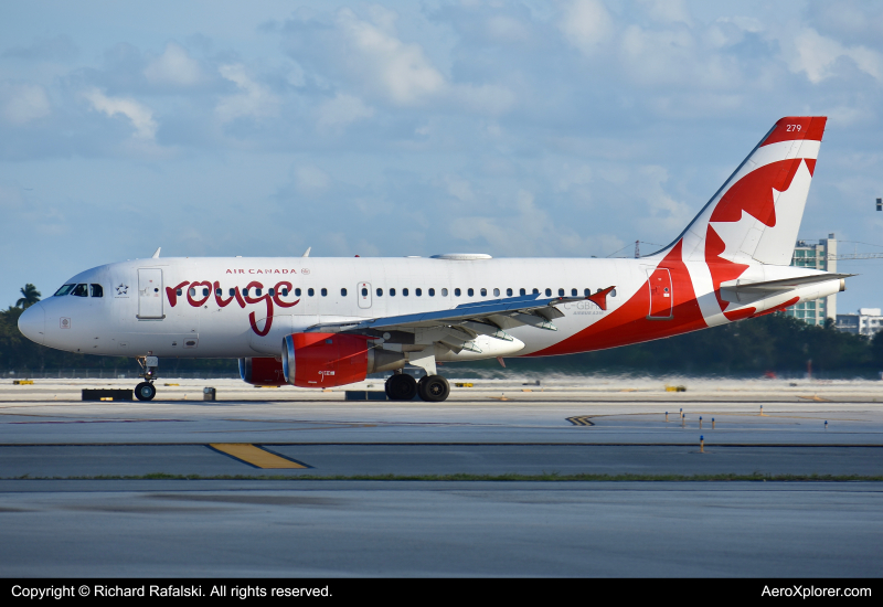 Photo of C-GBHZ - Air Canada Rouge Airbus A319 at FLL on AeroXplorer Aviation Database