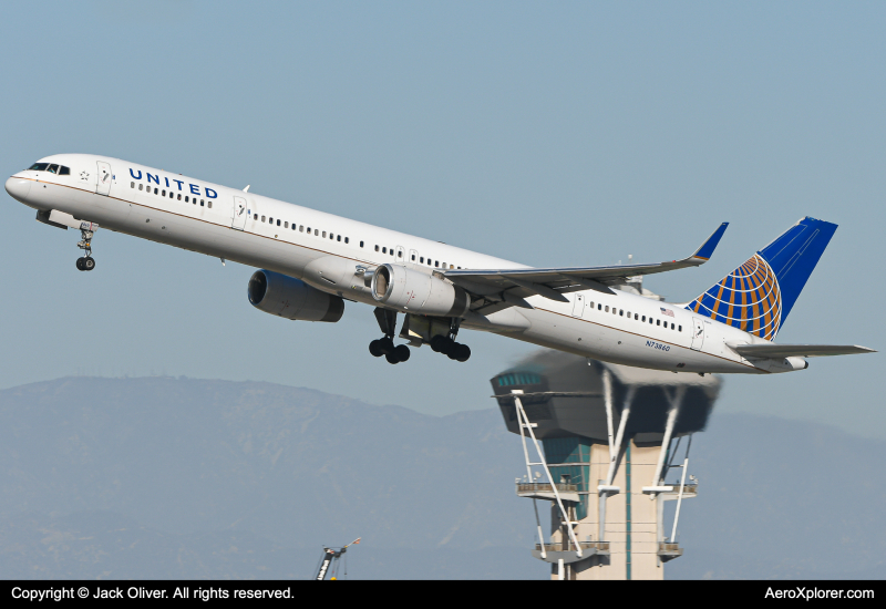 Photo of N73860 - United Airlines Boeing 757-300 at LAX on AeroXplorer Aviation Database