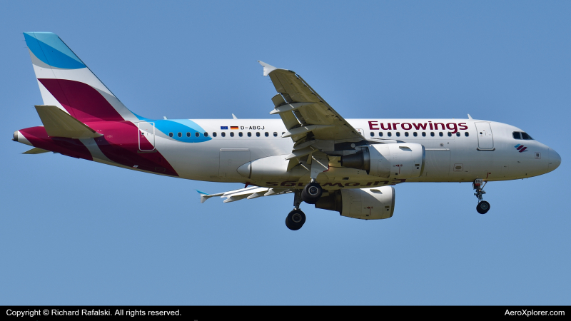 Photo of D-ABGJ - Eurowings Airbus A319 at LHR on AeroXplorer Aviation Database