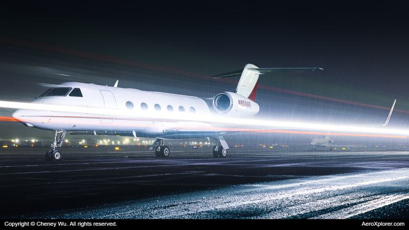 Photo of N804AG - PRIVATE Gulfstream G450  at PTK on AeroXplorer Aviation Database