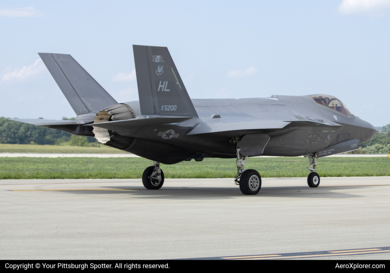 Photo of 15-5200 - USAF - United States Air Force Lockheed Martin F-35 Lightning at LBE on AeroXplorer Aviation Database