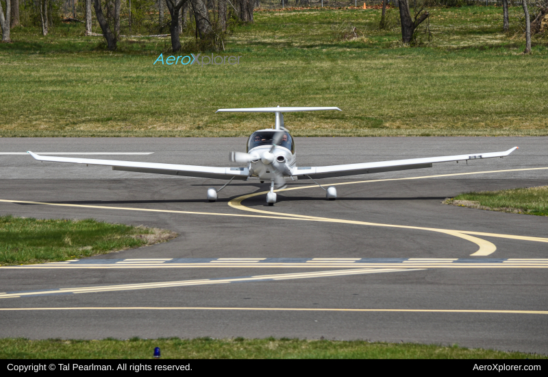 Photo of N706DS - PRIVATE Diamond DA-40 at CGS on AeroXplorer Aviation Database