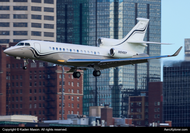 Photo of N646Y - PRIVATE Dassault Falcon 7X at MKC on AeroXplorer Aviation Database