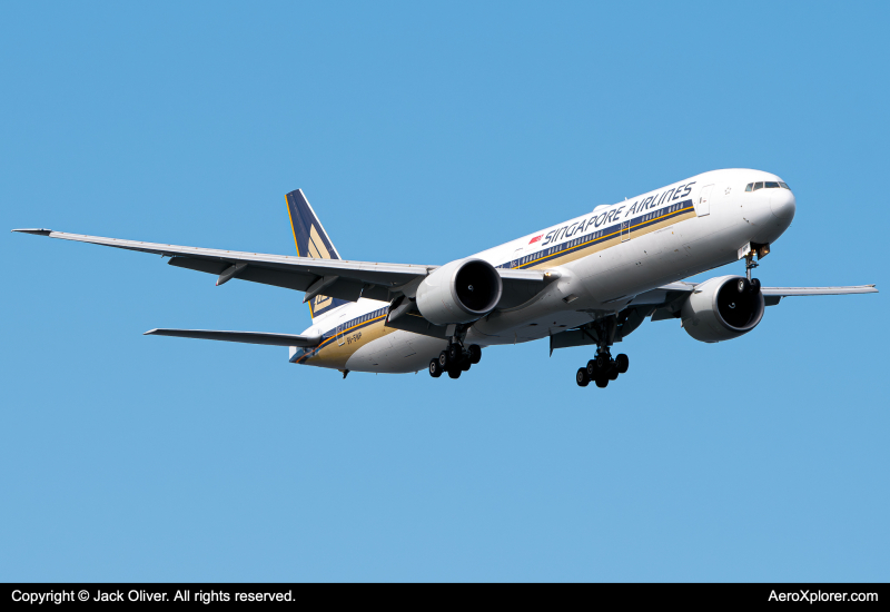 Photo of 9V-SWP - Singapore Airlines Boeing 777-300ER at JFK on AeroXplorer Aviation Database