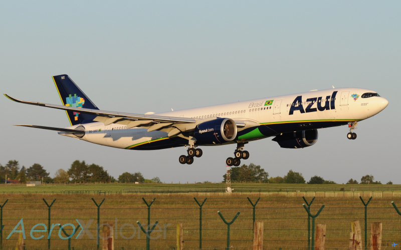 Photo of PR-ANX - Azul Airbus A330-900 at BRU on AeroXplorer Aviation Database