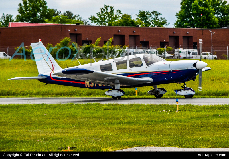 Photo of N7303W - PRIVATE Piper PA-32 at GAI on AeroXplorer Aviation Database