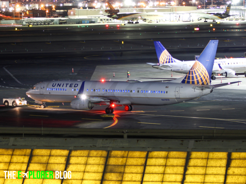 Photo of N69810 - United Airlines  Boeing 737-900 at EWR on AeroXplorer Aviation Database
