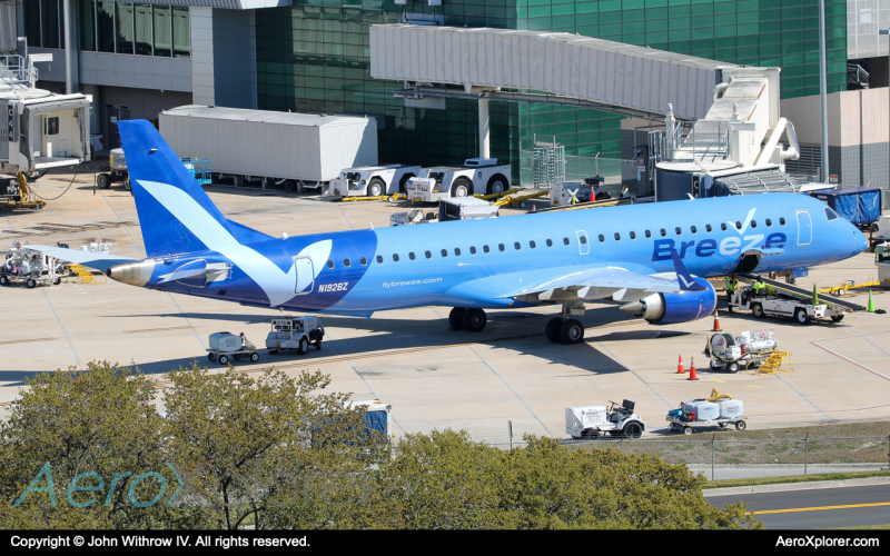 Photo of N192BZ - Breeze Airways Embraer E195 at TPA on AeroXplorer Aviation Database
