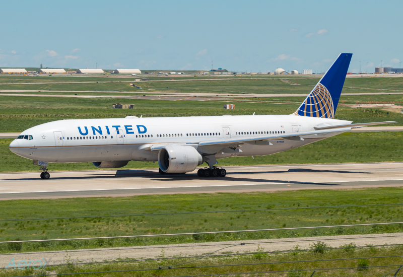 Photo of N77019 - United Airlines Boeing 777-200ER at DEN on AeroXplorer Aviation Database