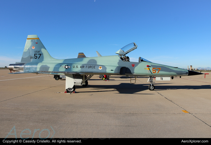 Photo of N64FT - PRIVATE Northrop F-5E Tiger at DMA on AeroXplorer Aviation Database