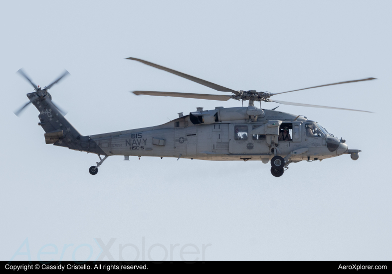 Photo of 167852 - USN - United States Navy Sikorsky MH-60 Knighthawk at TUS on AeroXplorer Aviation Database