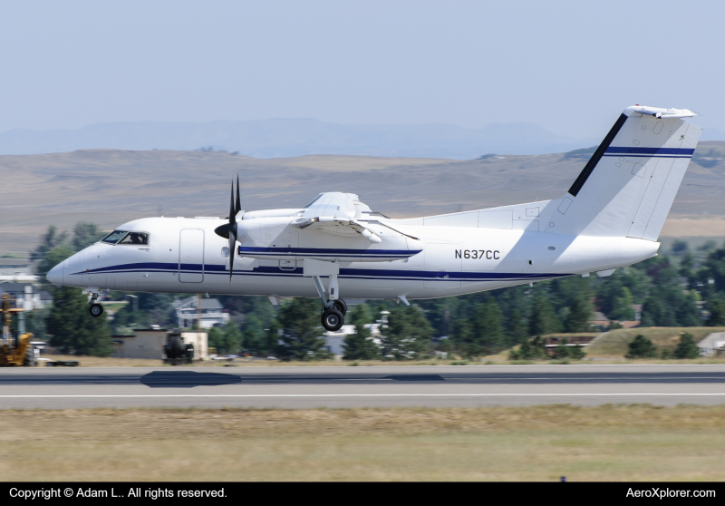 Photo of N637CC - PRIVATE De Havilland Dash-8 Q200 at BIL on AeroXplorer Aviation Database