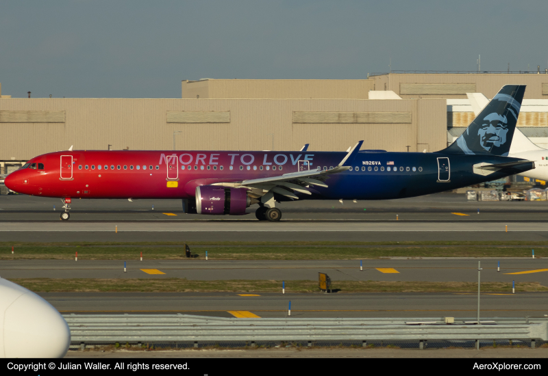 Photo of N926VA - Alaska Airlines Airbus A321NEO at JFK on AeroXplorer Aviation Database