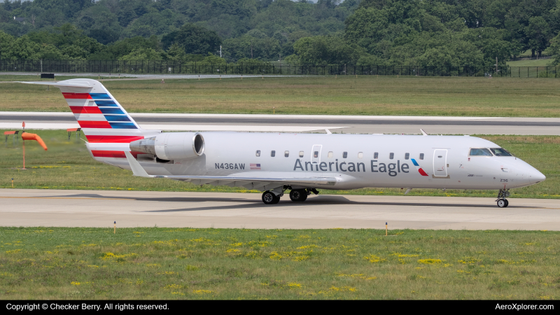 Photo of N436AW - American Eagle Mitsubishi CRJ-200 at LEX on AeroXplorer Aviation Database