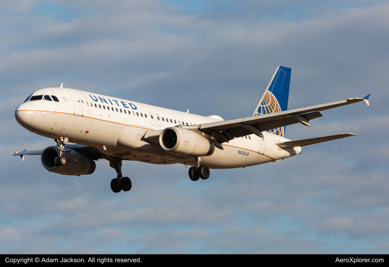 Photo of N436UA - United Airlines Airbus A320 at BWI on AeroXplorer Aviation Database