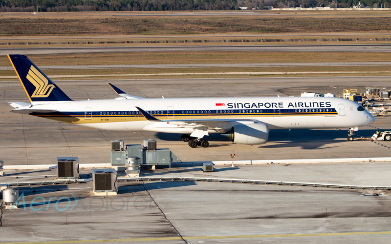 Photo of 9V-SMV - Singapore Airlines Airbus A350-900 at IAH on AeroXplorer Aviation Database