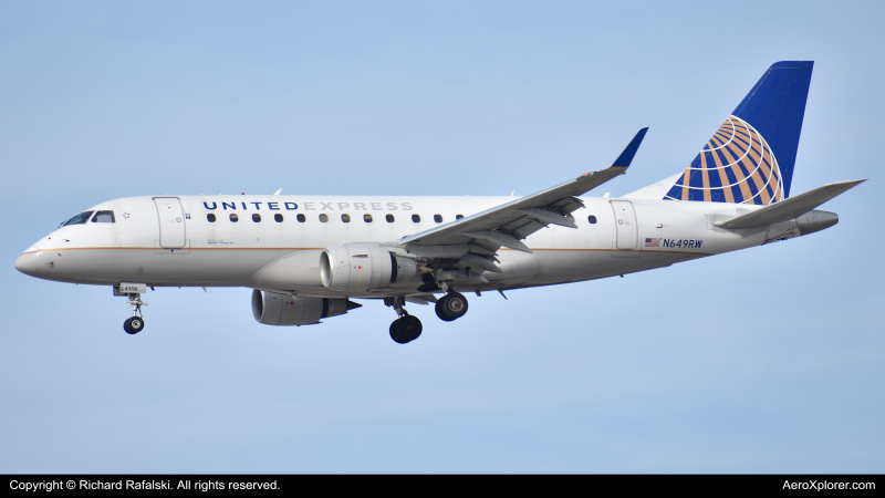 Photo of N649RW - United Express Embraer E170 at ORD on AeroXplorer Aviation Database