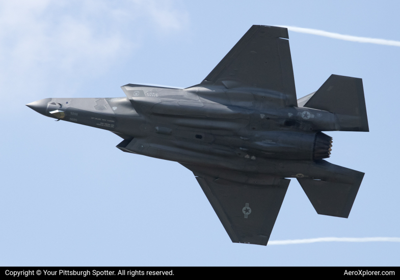 Photo of 15-5200 - USAF - United States Air Force Lockheed Martin F-35 Lightning at LBE on AeroXplorer Aviation Database