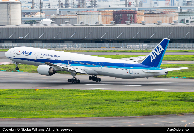Photo of JA752A - All Nippon Airways Boeing 777-300ER at HND on AeroXplorer Aviation Database