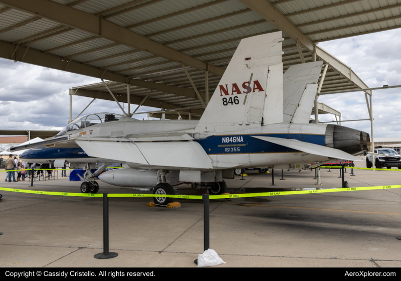 Photo of N846NA - NASA McDonnell Douglas F/A-18A/B Hornet at LUF on AeroXplorer Aviation Database