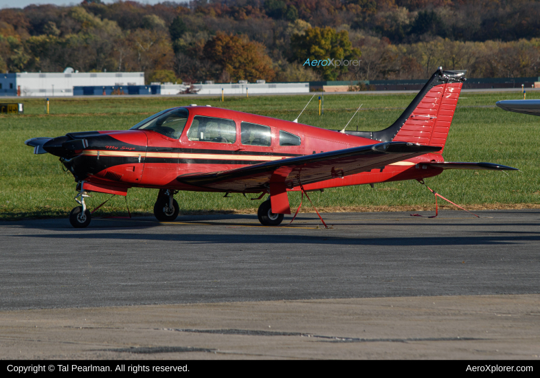 Photo of N30024 - PRIVATE Piper PA-28 at FDK on AeroXplorer Aviation Database