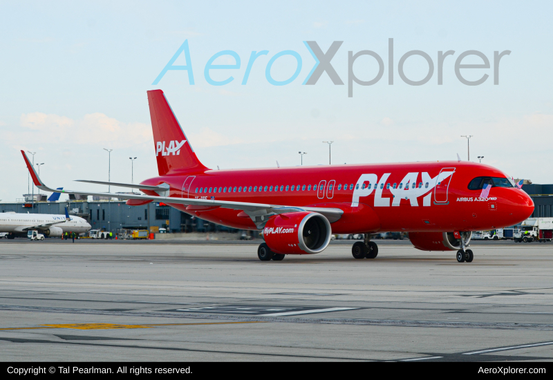 Photo of TF-PPF - Play Airbus A320NEO at IAD on AeroXplorer Aviation Database