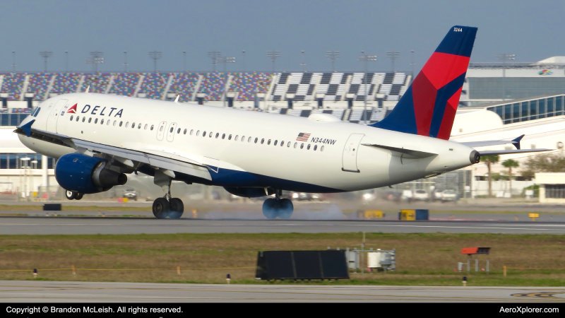 Photo of N344NW - Delta Airlines Airbus A320 at DAB on AeroXplorer Aviation Database