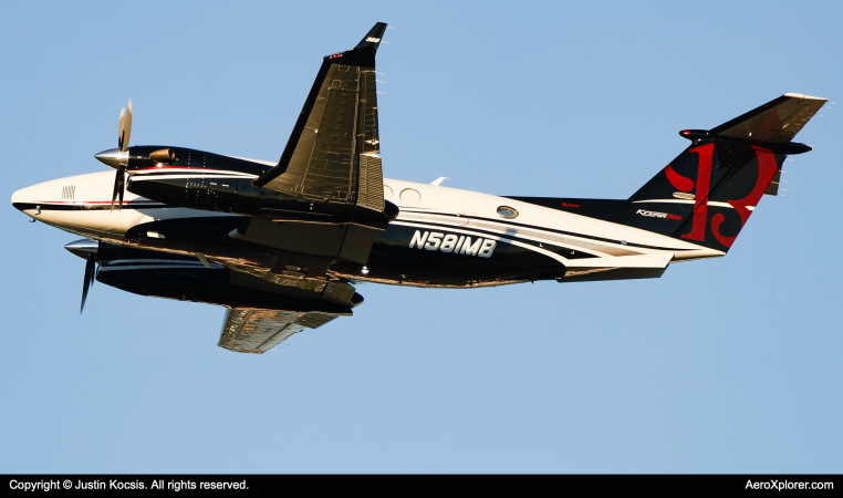 Photo of N581MB - PRIVATE Beechcraft King Air 360 at TPA on AeroXplorer Aviation Database