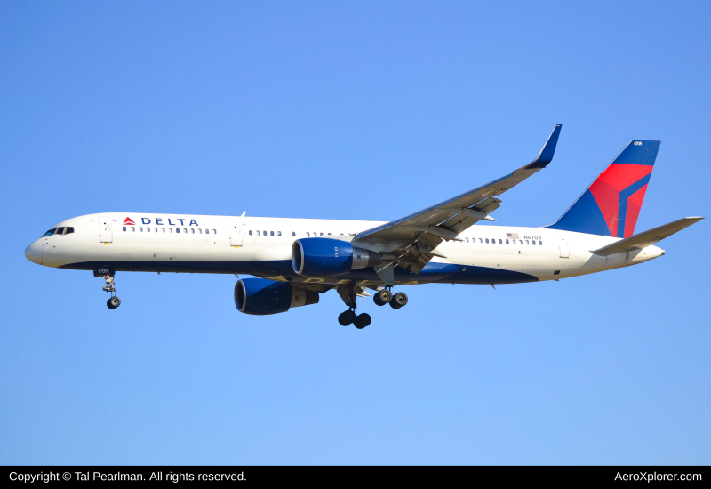 Photo of N6709 - Delta Airlines Boeing 757-200 at BWI on AeroXplorer Aviation Database
