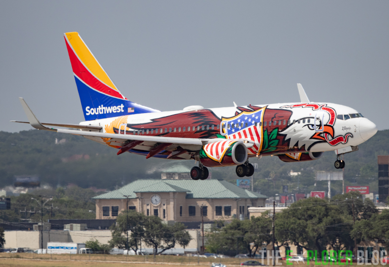 Photo of N918WN - Southwest Airlines Boeing 737-700 at SAT on AeroXplorer Aviation Database