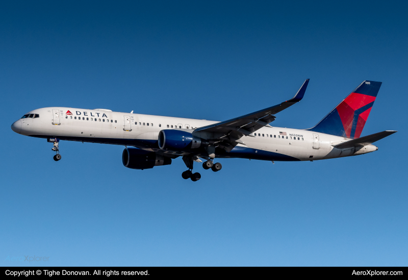 Photo of N555NW - Delta Airlines Boeing 757-200 at BOS on AeroXplorer Aviation Database