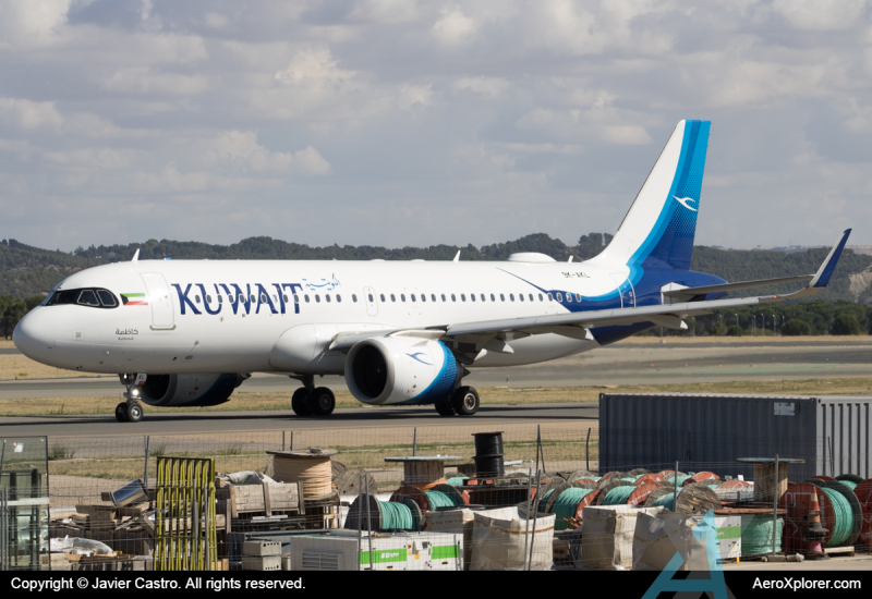 Photo of 9K-AKL - Kuwait Airways Airbus A320NEO at MAD on AeroXplorer Aviation Database