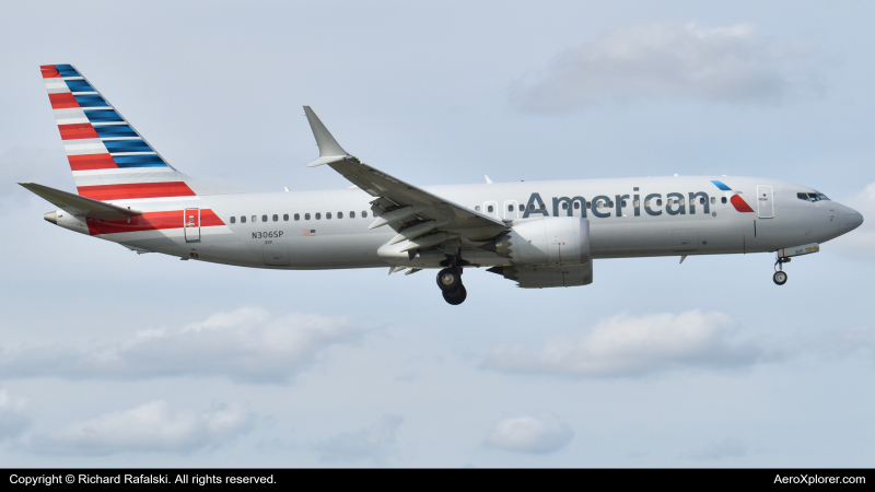 Photo of N306SP - American Airlines Boeing 737 MAX 8 at MIA on AeroXplorer Aviation Database
