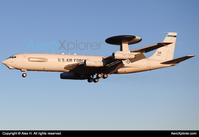 Photo of 75-0556 - USAF - United States Air Force Boeing E-3 Sentry at PSM on AeroXplorer Aviation Database