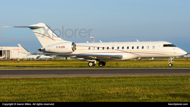 Photo of C-GJCB - PRIVATE Bombardier Global 5000 at YYZ on AeroXplorer Aviation Database