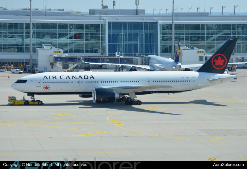 Photo of C-FNNH - Air Canada Boeing 777-200LR at MUC on AeroXplorer Aviation Database