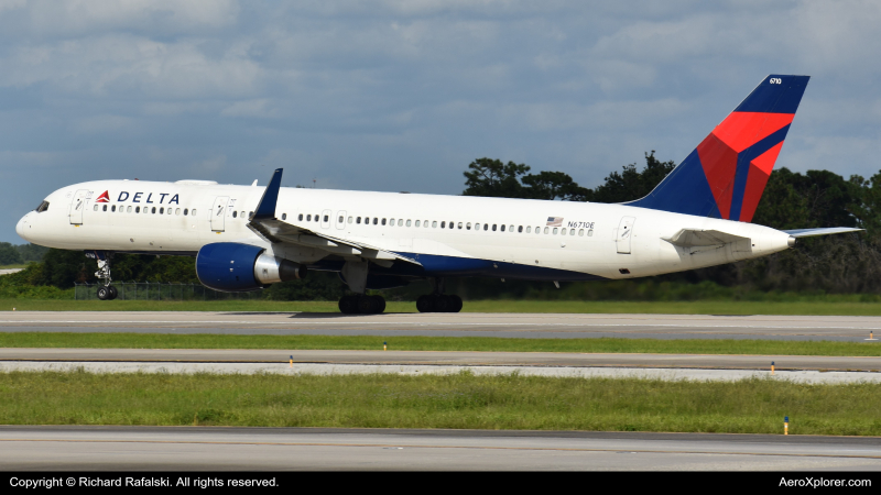 Photo of N6710E - Delta Airlines Boeing 757-200 at MCO on AeroXplorer Aviation Database